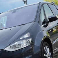 Mra��tka p�edn�ch sv�tlomet� Ford S-MAX -- rok v�roby 2006-08/2015