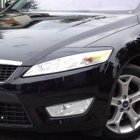 Mra��tka p�edn�ch sv�tlomet� Ford Mondeo IV -- rok v�roby 2007-10