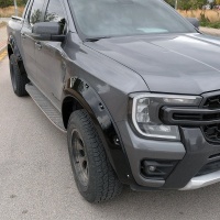 Oneway sada lem� blatn�k� Ford Ranger T9 (Jumbo) -- od roku v�roby 2022- - leskl� �ern�