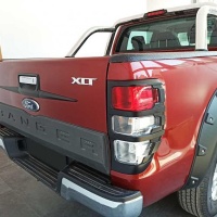 R�me�ky zadn�ch sv�tel Ford Ranger -- rok v�roby 2015-20